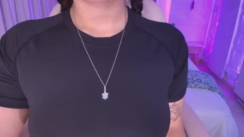 Snapshot of nathalie_rivers chatting on 09.20.25 NATHALIE online show from 09.20.25