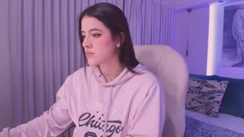 Snapshot of nathalie_rivers chatting on 09.25.25 NATHALIE online show from 09.25.25