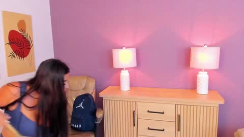 nathalie rossel online show from 02.02.25