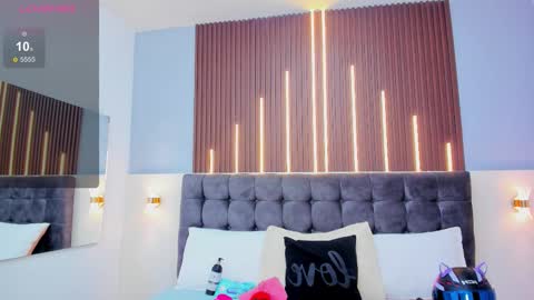 Snapshot of nathaly__rosse chatting on 11.06.25 ... Nathaly ... online show from 11.06.25