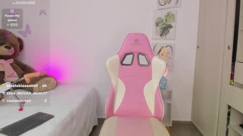 nathaly_evans18 online show from 10.07.25