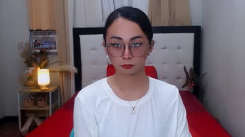 SWEET NATHALYA online show from 12.18.24