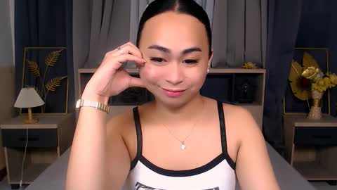 Snapshot of nathalyastone chatting on 11.10.25 SWEET NATHALYA online show from 11.10.25