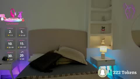 Snapshot of nathalyn05 chatting on 09.14.25 NATHALY online show from 09.14.25