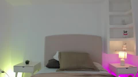 NATHALY  online show from 11.20.25