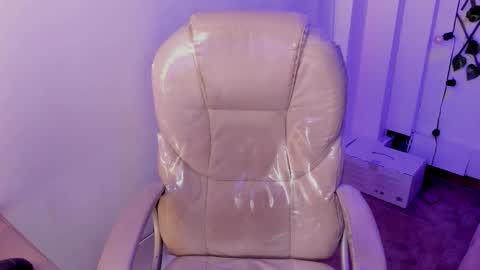 Snapshot of nathalyy_ds chatting on 10.11.25 nathalyy_ds online show from 10.11.25