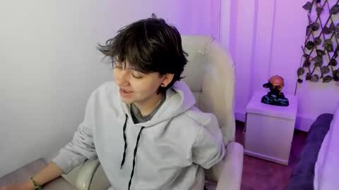 Snapshot of nathalyy_ds chatting on 02.01.26 nathalyy_ds online show from 02.01.26