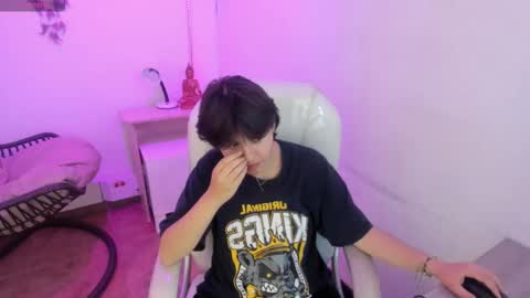 Snapshot of nathalyy_ds chatting on 02.22.26 nathalyy_ds online show from 02.22.26