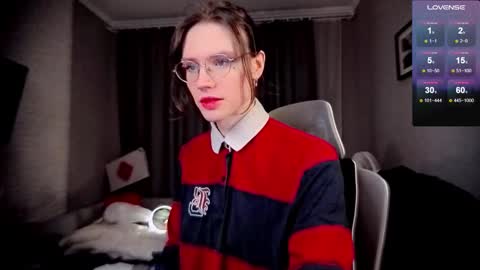 Snapshot of nathan_lucas chatting on 10.21.25 This name is so sexy you cant pronounce it. online show from 10.21.25