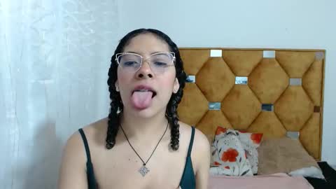 Snapshot of nathy_voyeur chatting on 03.16.26 nathy_voyeur online show from 03.16.26