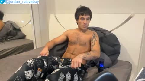 Snapshot of native_boy2 chatting on 06.13.26 native_boy2 online show from 06.13.26