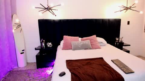 Snapshot of nattashaa7 chatting on 02.09.25 nattashaa online show from 02.09.25