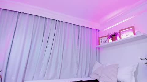 Snapshot of nattashaa7 chatting on 10.01.25 nattashaa online show from 10.01.25