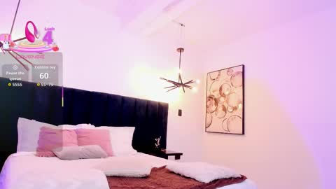 Snapshot of nattashaa7 chatting on 11.03.25 nattashaa online show from 11.03.25