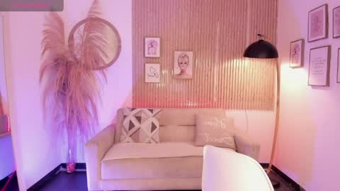 natti_london online show from 03.11.26