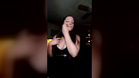 Snapshot of natti_uncensored chatting on 07.04.26 Noemii Knightz online show from 07.04.26