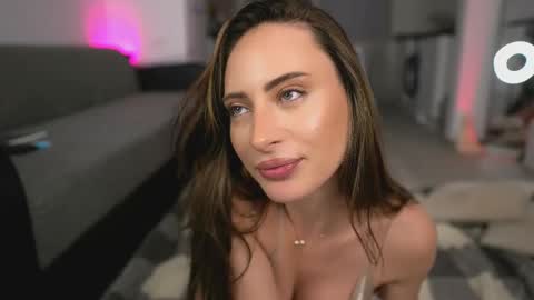 Snapshot of nattypierce chatting on 03.12.25 nattypierce online show from 03.12.25