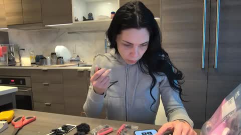 NATTY FIERROS online show from 01.04.25