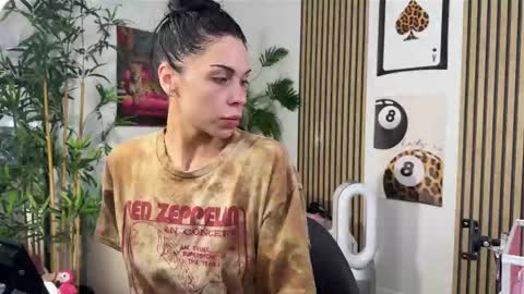 NATTY FIERROS online show from 10.09.25