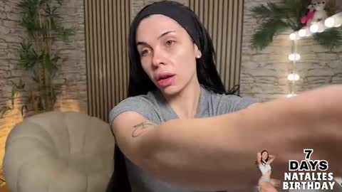 Snapshot of nattywithoutdaddy chatting on 11.24.25 NATTY FIERROS online show from 11.24.25