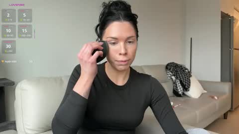 Snapshot of nattywithoutdaddy chatting on 01.13.26 NATTY FIERROS online show from 01.13.26