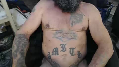 Snapshot of naturenaked chatting on 10.04.25 NatureNaked online show from 10.04.25