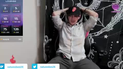 Snapshot of naturesbest951 chatting on 10.14.25 NATURESBEST online show from 10.14.25