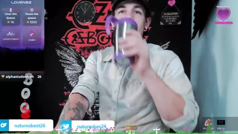 Snapshot of naturesbest951 chatting on 10.28.25 NATURESBEST online show from 10.28.25