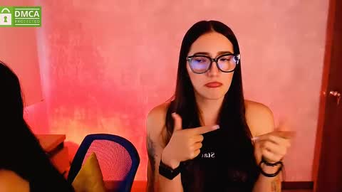 Snapshot of natval_ chatting on 01.07.25 Natalia Valeria online show from 01.07.25