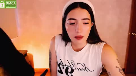 Snapshot of natval_ chatting on 01.09.25 Natalia Valeria online show from 01.09.25