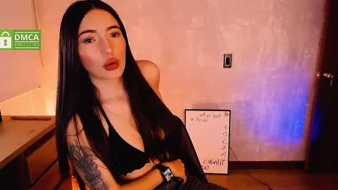 Snapshot of natval_ chatting on 02.04.25 Natalia Valeria online show from 02.04.25