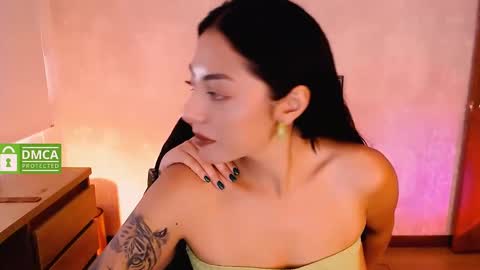 Snapshot of natval_ chatting on 02.07.25 Natalia Valeria online show from 02.07.25
