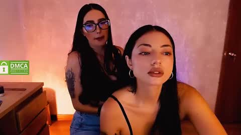 Snapshot of natval_ chatting on 02.09.25 Natalia Valeria online show from 02.09.25