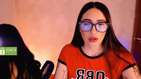 Snapshot of natval_ chatting on 02.12.25 Natalia Valeria online show from 02.12.25