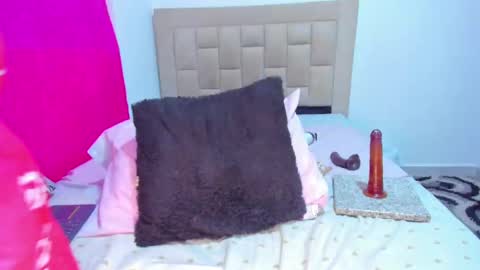 Snapshot of naty_coxx chatting on 01.20.25 NATY COXX online show from 01.20.25