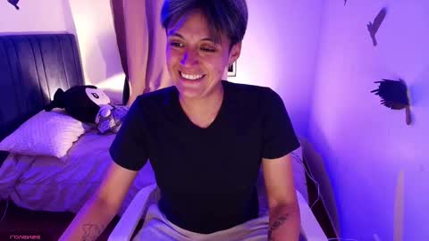 Snapshot of naty_lux19 chatting on 11.17.25 Fernanda online show from 11.17.25