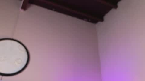 Naty Saenz online show from 12.16.24