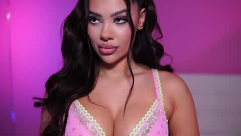 Naty online show from 02.08.25