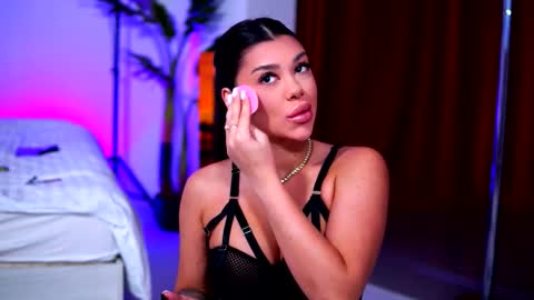 Naty online show from 11.13.25