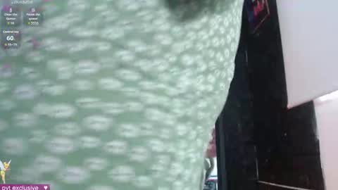 Snapshot of natykors_m_ chatting on 10.27.25 Sofia IG Natykors08 online show from 10.27.25