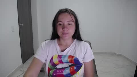 Snapshot of natyscoth chatting on 03.18.26 online show from 03.18.26