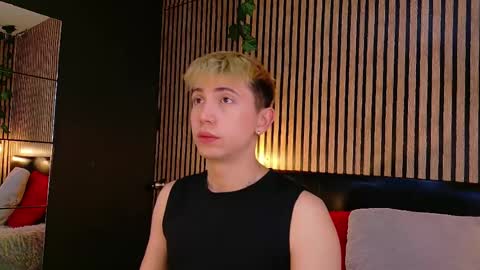 Christopher  Chris online show from 03.06.25