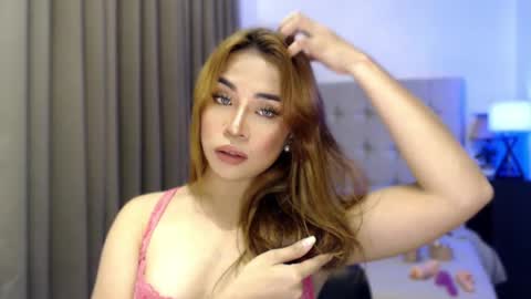 Queen Jess online show from 04.22.26