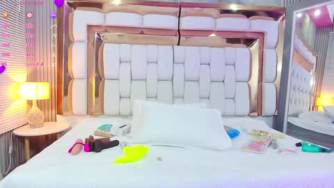 SASHA  online show from 01.14.25