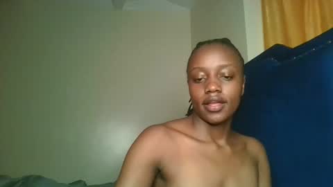 naughty_ellaa online show from 09.18.25