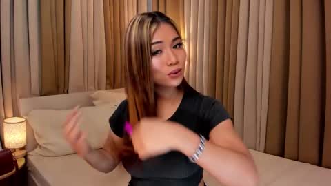 naughty_hunk_yuki online show from 11.19.25