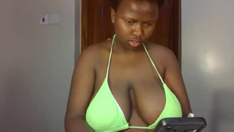 naughty_jazmine online show from 09.29.25