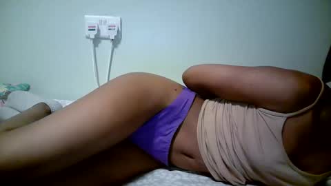 Snapshot of naughty_kesh chatting on 09.12.25 kesh online show from 09.12.25