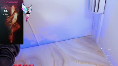 lizeth  online show from 11.13.25