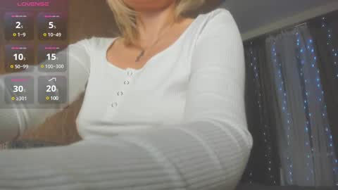 Milena  online show from 02.22.25